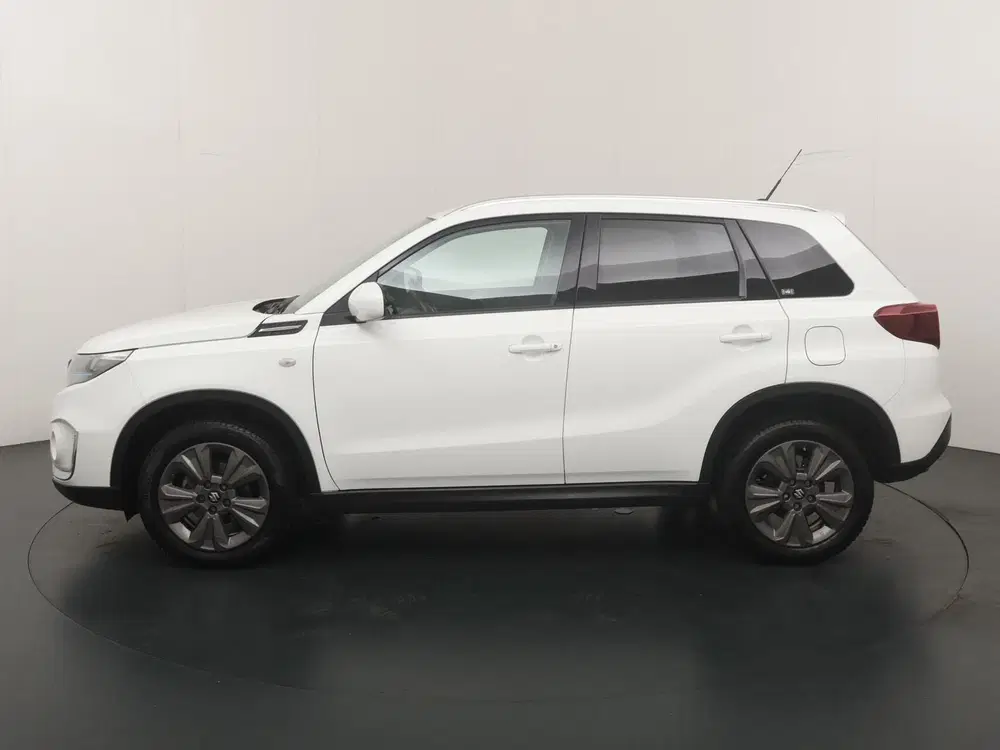 Suzuki Vitara 1.4 Boosterjet Select Smart Hybrid AllGrip uit 2022, foto 2