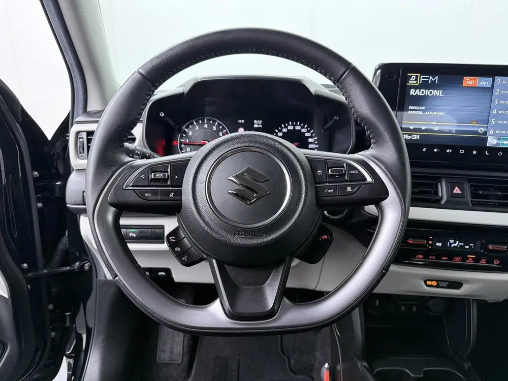 Suzuki Swift 1.2 Select Smart Hybrid uit 2024, foto 12