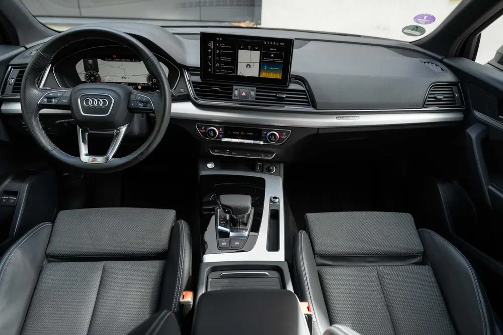 Audi Q5 50 TFSIe Matrix ACC Tour S-line Trekhaak 1 uit 2025, foto 11