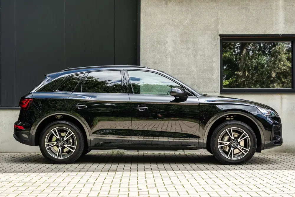 Audi Q5 50 TFSIe Matrix ACC Tour S-line Trekhaak 1 uit 2025, foto 7