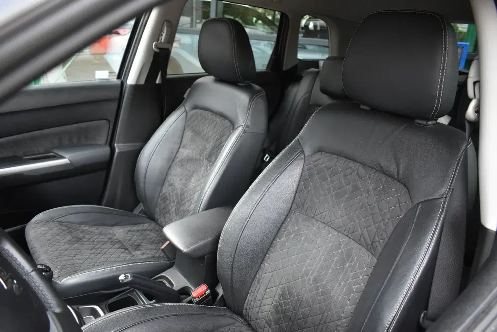 Suzuki Vitara 1.4 Boosterjet Style Smart Hybrid Handgesc uit 2021, foto 2