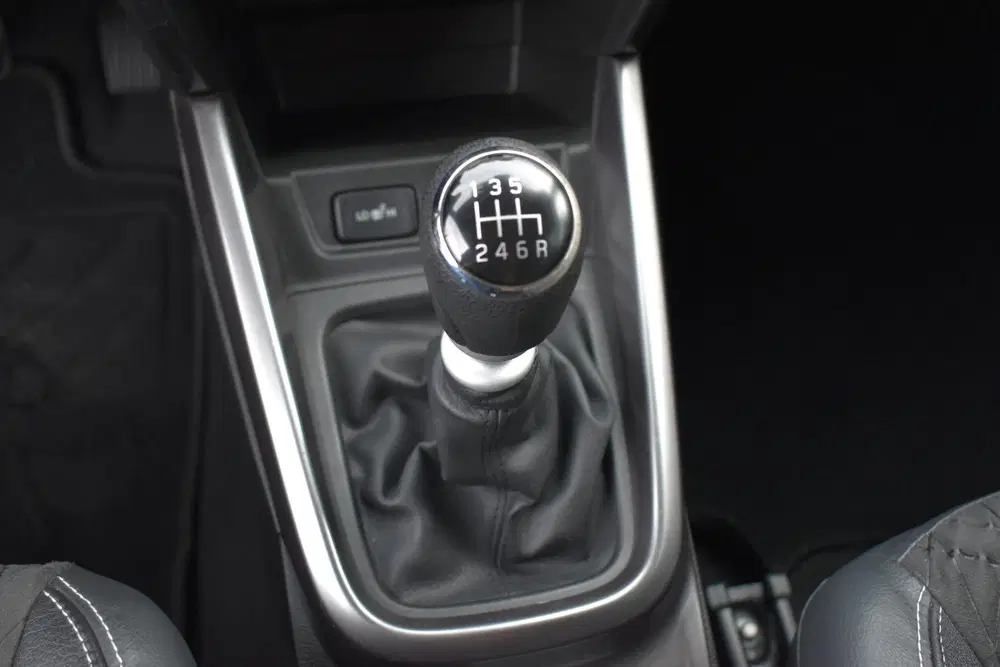 Suzuki Vitara 1.4 Boosterjet Style Smart Hybrid Handgesc uit 2021, foto 4