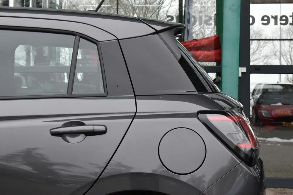 Suzuki Swift 1.2 Comfort Smart Hybrid Handgeschakeld 82 uit 2025, foto 14
