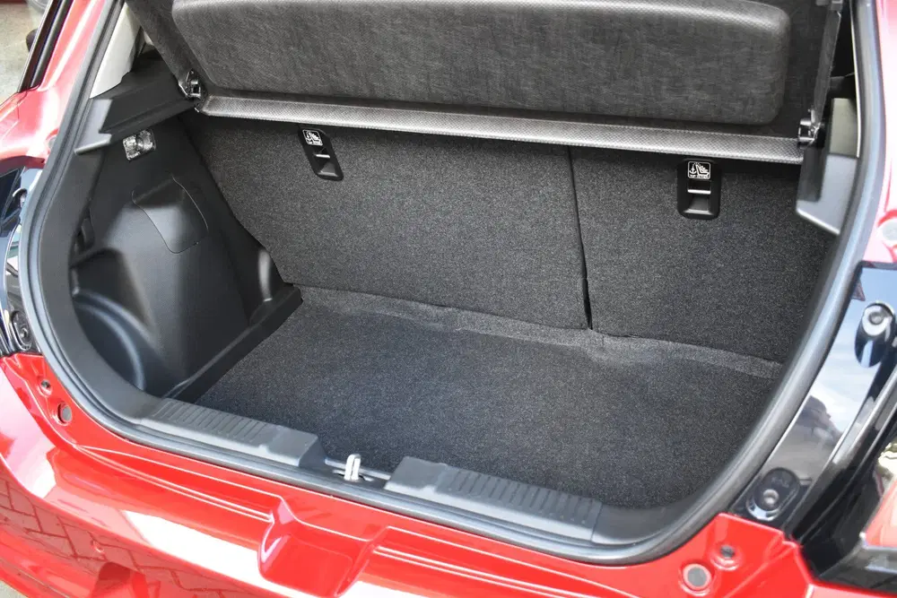 Suzuki Swift 1.2 Style Smart Hybrid Automaat 82pk uit 2025, foto 13