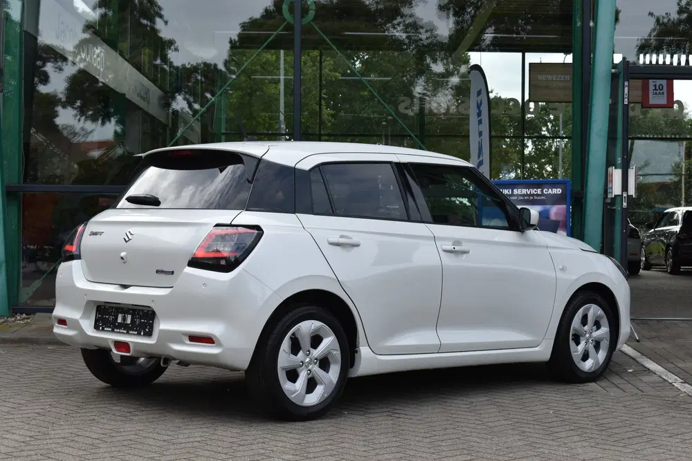 Suzuki Swift 1.2 Select Smart Hybrid Handgeschakeld 83p uit 2026, foto 3