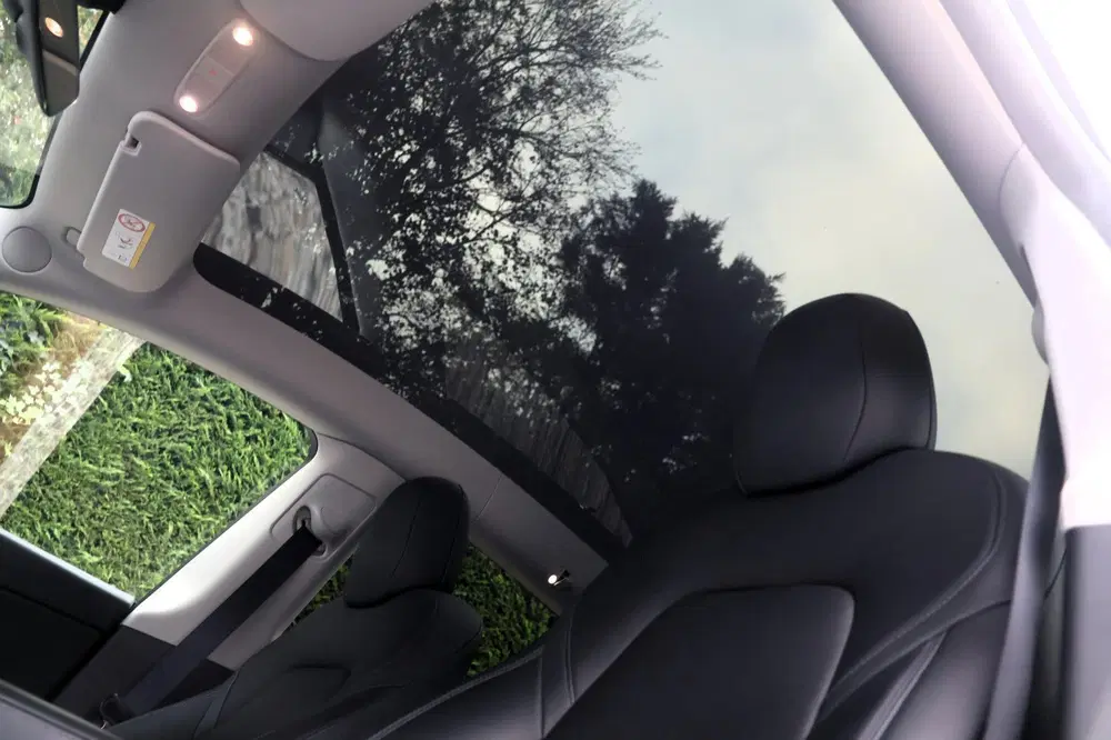 Tesla Model Y Long Range AWD-HW3-Trekhaak-Stoelverwarmin uit 2021, foto 11