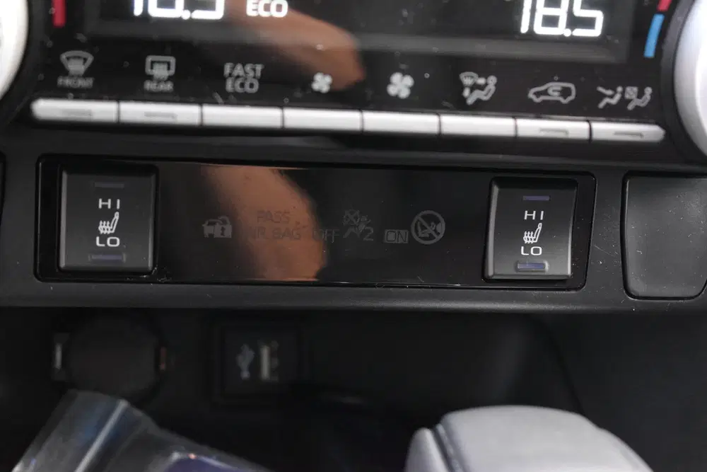 Toyota RAV 4 (Suzuki) 2.5 Plug-in Hybrid AWD Style Limi uit 2023, foto 14