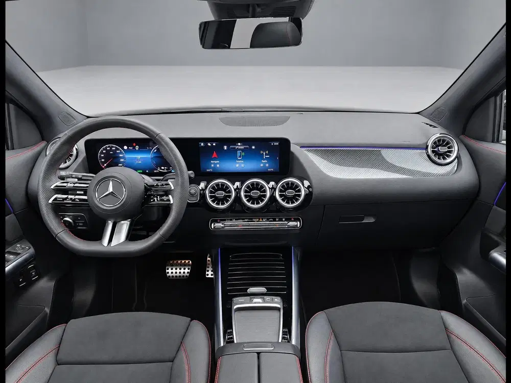 Mercedes-Benz GLA 250 e Business Solution AMG uit 2025, foto 3