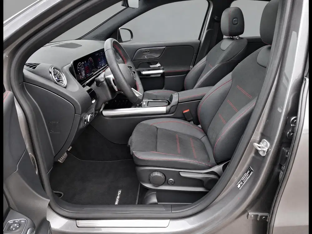 Mercedes-Benz GLA 250 e Business Solution AMG uit 2025, foto 6