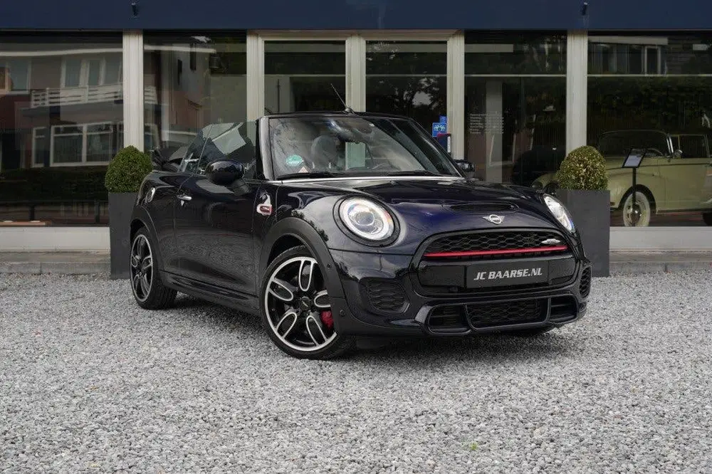Mini Cabrio 2.0 JCW CHILI uit 2020, foto 3