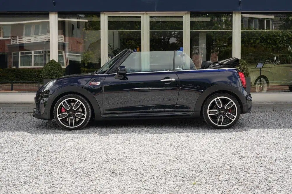 Mini Cabrio 2.0 JCW CHILI uit 2020, foto 8