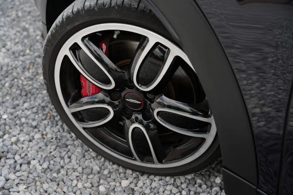 Mini Cabrio 2.0 JCW CHILI uit 2020, foto 9