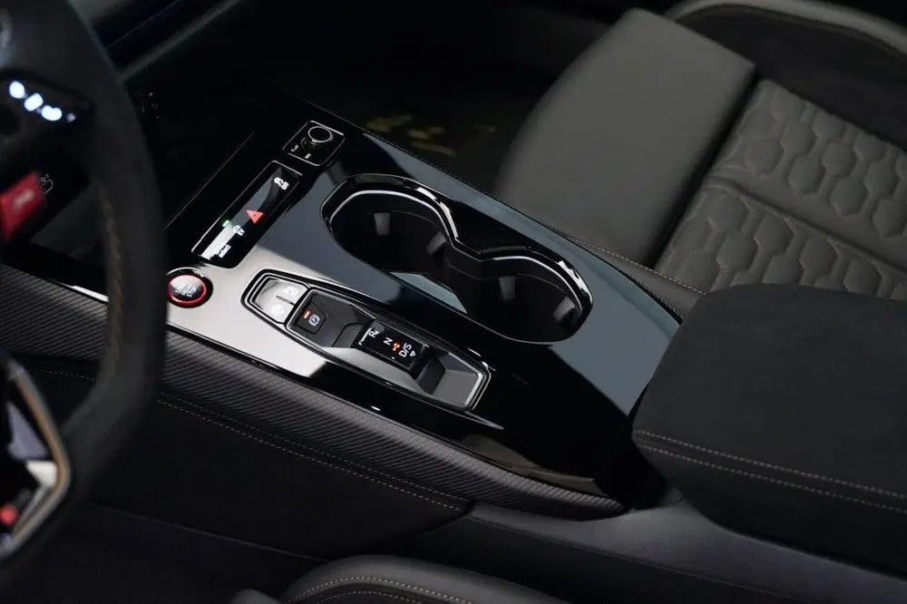 Audi RS5 RS5 AVANT E-HYBRID uit 2026, foto 10