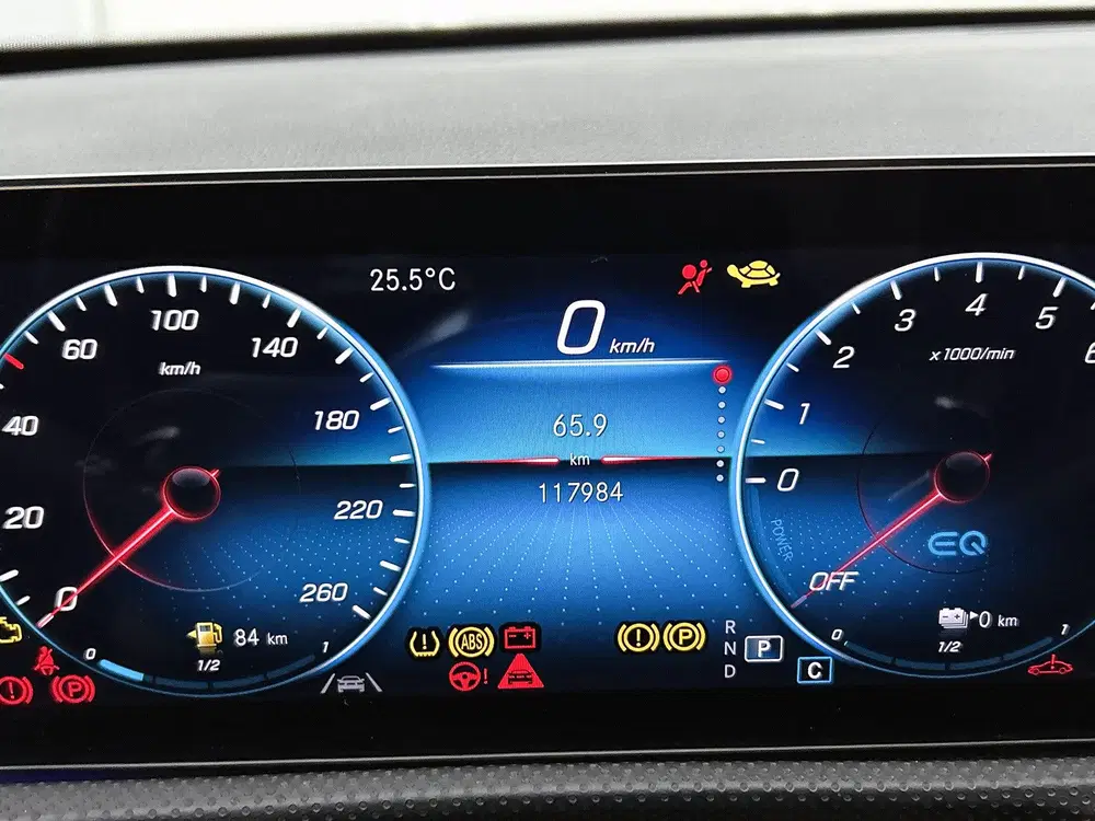 Mercedes-Benz A-Klasse 250 e AMG Line uit 2022, foto 6