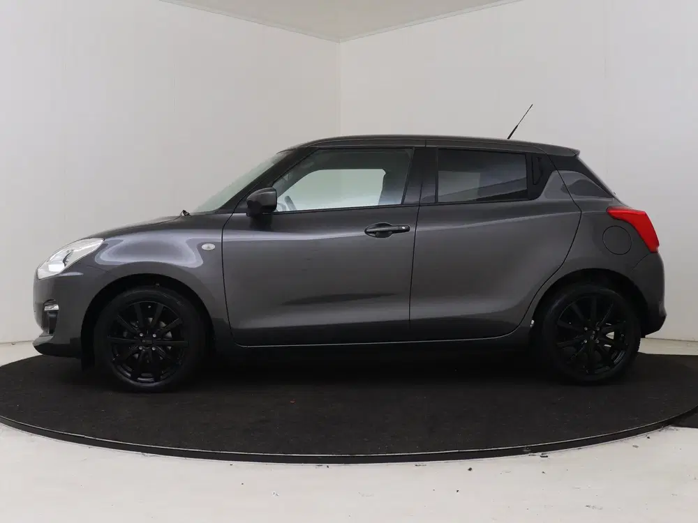 Suzuki Swift 1.2 Select uit 2019, foto 3