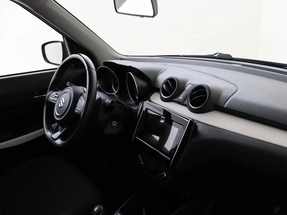 Suzuki Swift 1.2 Select uit 2019, foto 6