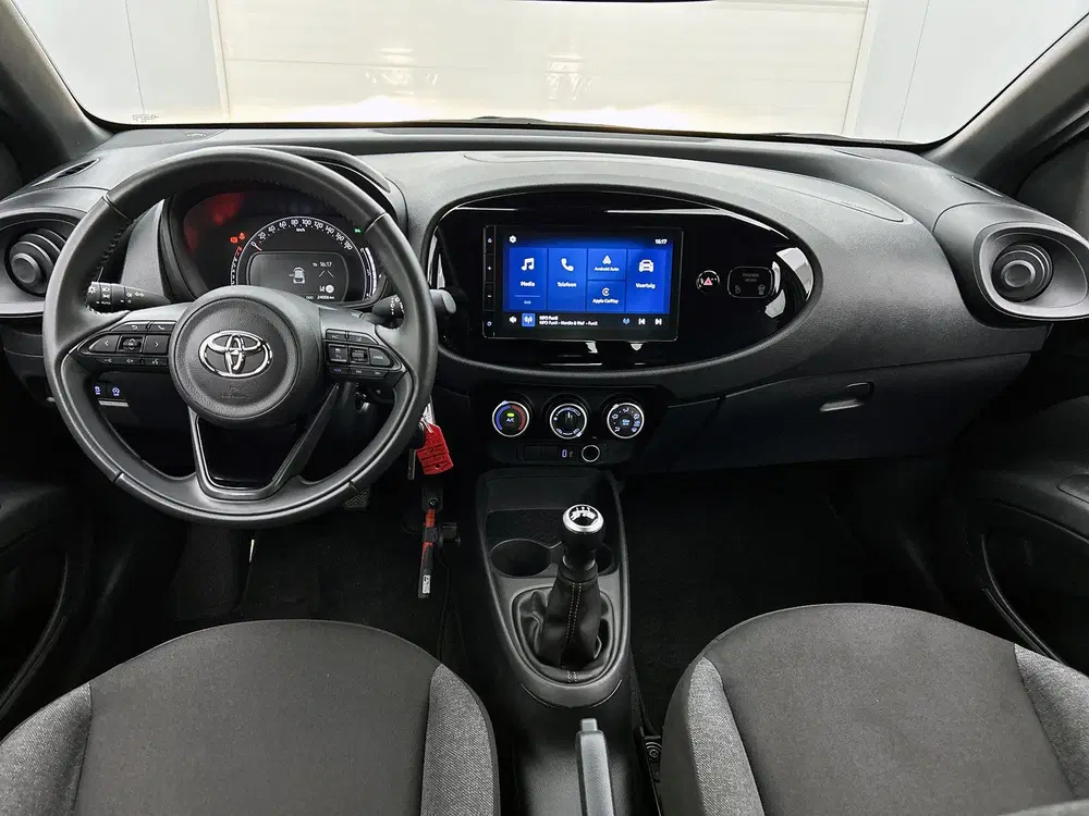 Toyota Aygo X 1.0 VVT-i MT Play uit 2025, foto 4
