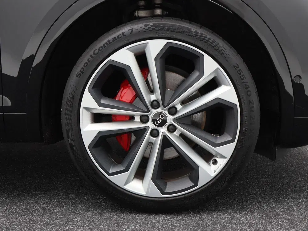 Audi Q5 50 TFSi 299 Pk e S edition uit 2021, foto 12