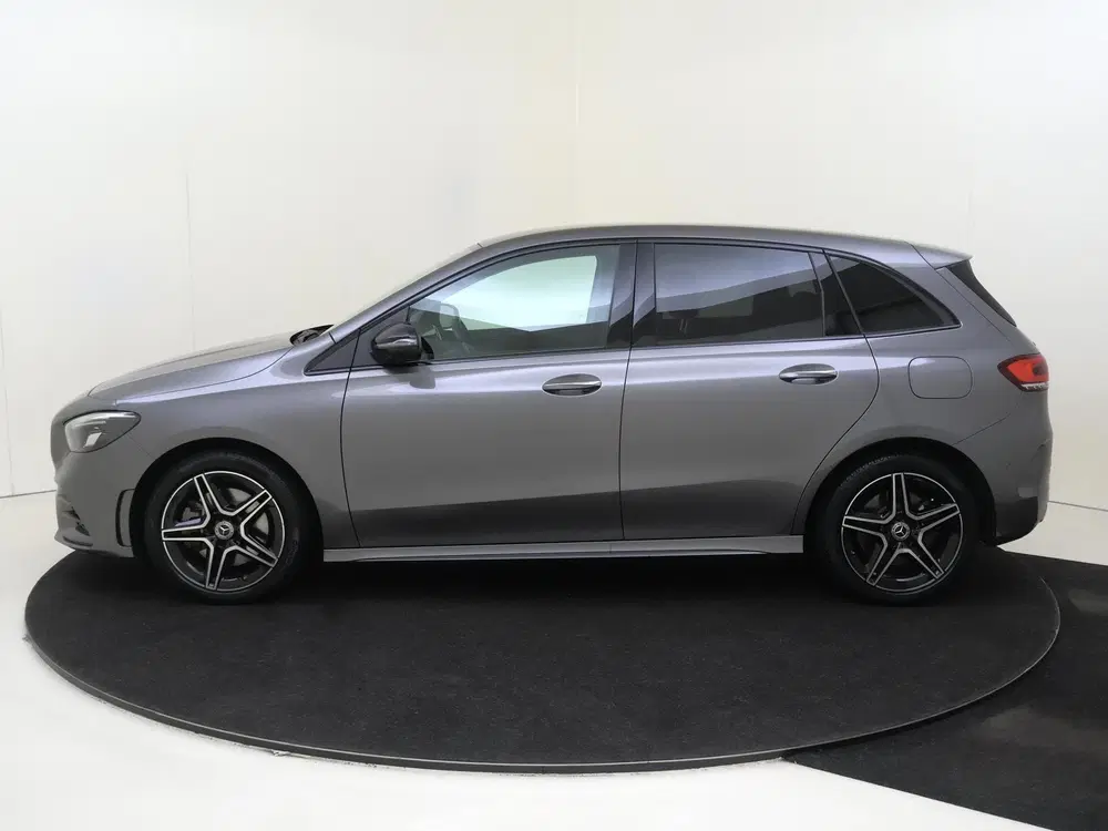Mercedes-Benz B-Klasse 250 e Premium Head-up uit 2022, foto 7