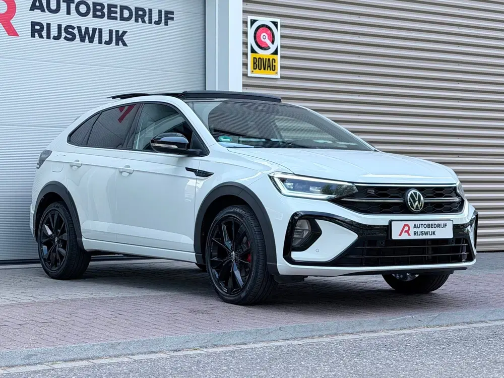 Volkswagen Taigo 1.5 TSI 3xR-Line Pano uit 2022, foto 8