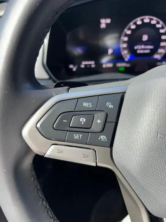 Volkswagen T-Cross 1.0 TSI LIFE EDITION uit 2024, foto 13