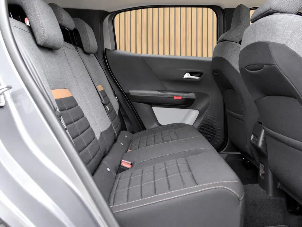 Citroën C3 Aircross Citroen C3 Aircross HYBRID 145 PLUS VOORRA uit 2026, foto 15
