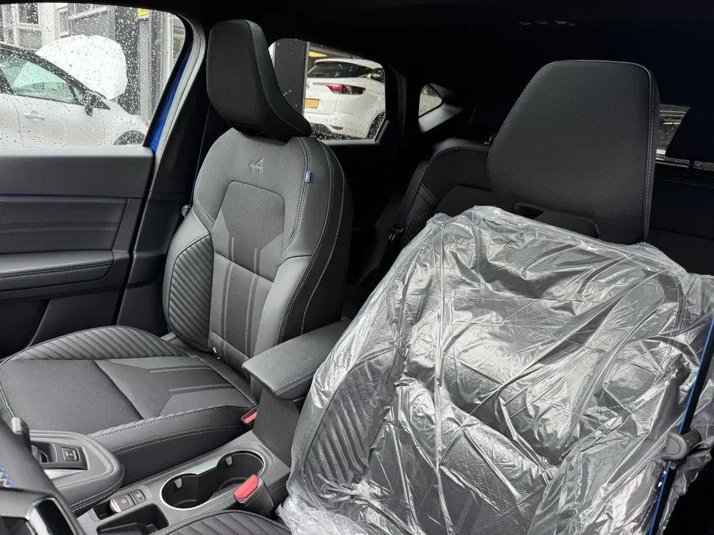 Renault Captur 1.8 E-Tech 160 esprit Alpine+Pack Privileg uit 2026, foto 11