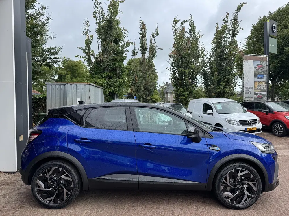 Renault Captur 1.8 E-Tech 160 esprit Alpine+Pack Privileg uit 2026, foto 4