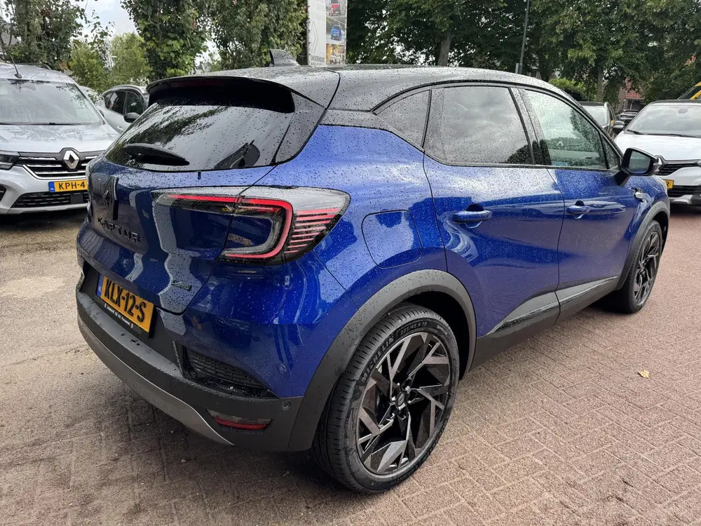 Renault Captur 1.8 E-Tech 160 esprit Alpine+Pack Privileg uit 2026, foto 5