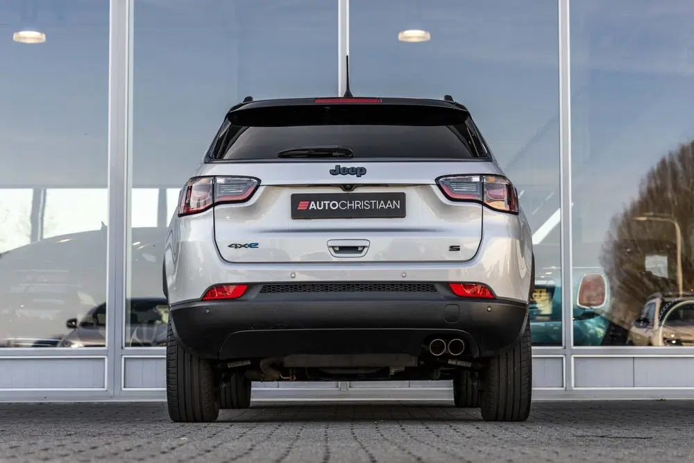 Jeep Compass 4xe 240 Plug-in Hybrid Electric S uit 2021, foto 4