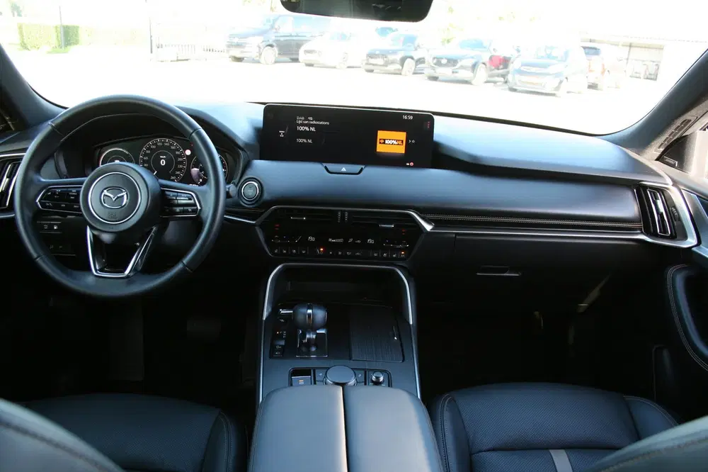 Mazda CX-60 2.5 e-SkyActiv PHEV Homura Plus uit 2025, foto 15