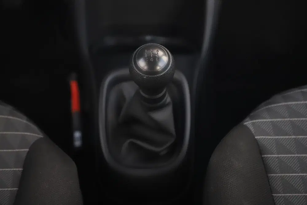 Peugeot 108 1.0 e-VTi Active NAP All-season banden Air uit 2021, foto 15