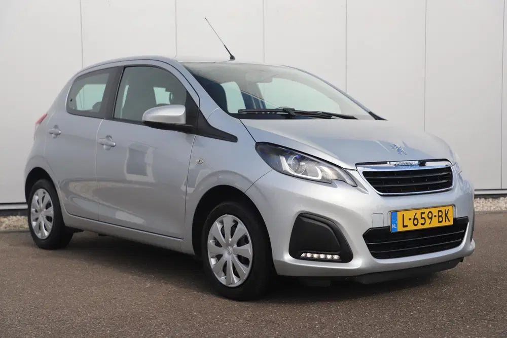 Peugeot 108 1.0 e-VTi Active NAP All-season banden Air uit 2021, foto 4
