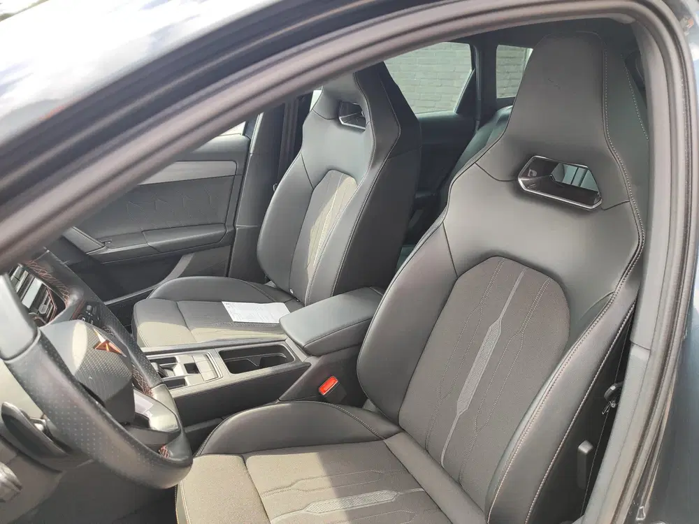 Cupra Leon 1.4 e-Hybrid VZ Business uit 2022, foto 6
