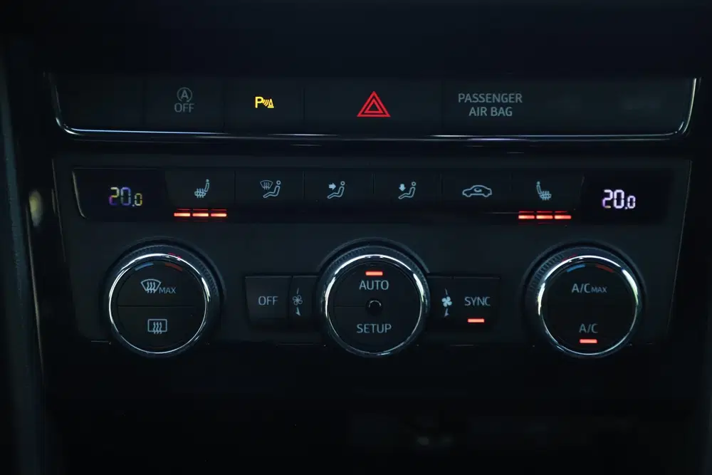 SEAT Leon 1.0 TSI FR Ultimate Edition Virtual Cockpi uit 2020, foto 11