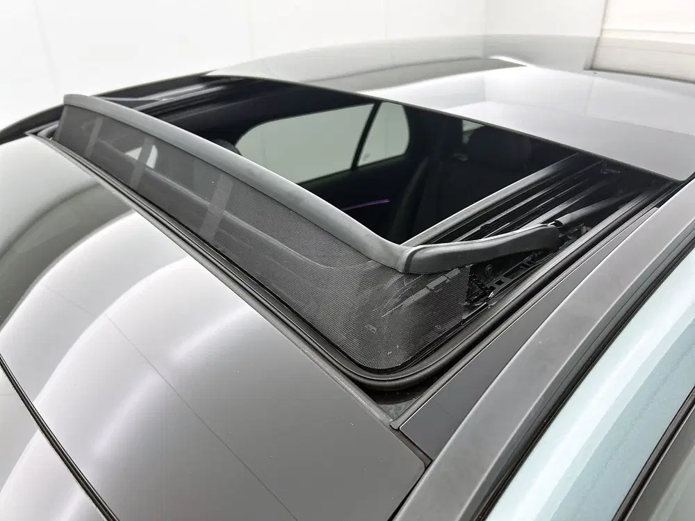 Mercedes-Benz E-Klasse 300 e AMG Line Trekhaak uit 2024, foto 14