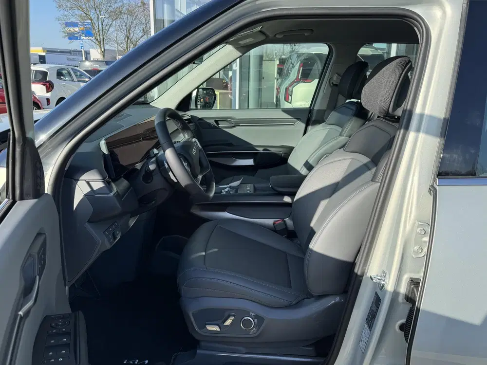 Kia EV9 First Edition 76.1 kWh Nu €2.000 uit 2026, foto 6