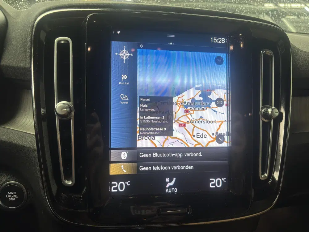 Volvo XC40 1.5 T5 Recharge Inscription uit 2020, foto 15