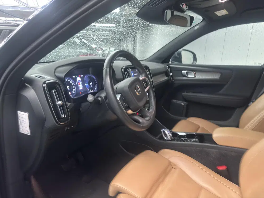 Volvo XC40 1.5 T5 Recharge Inscription uit 2020, foto 3