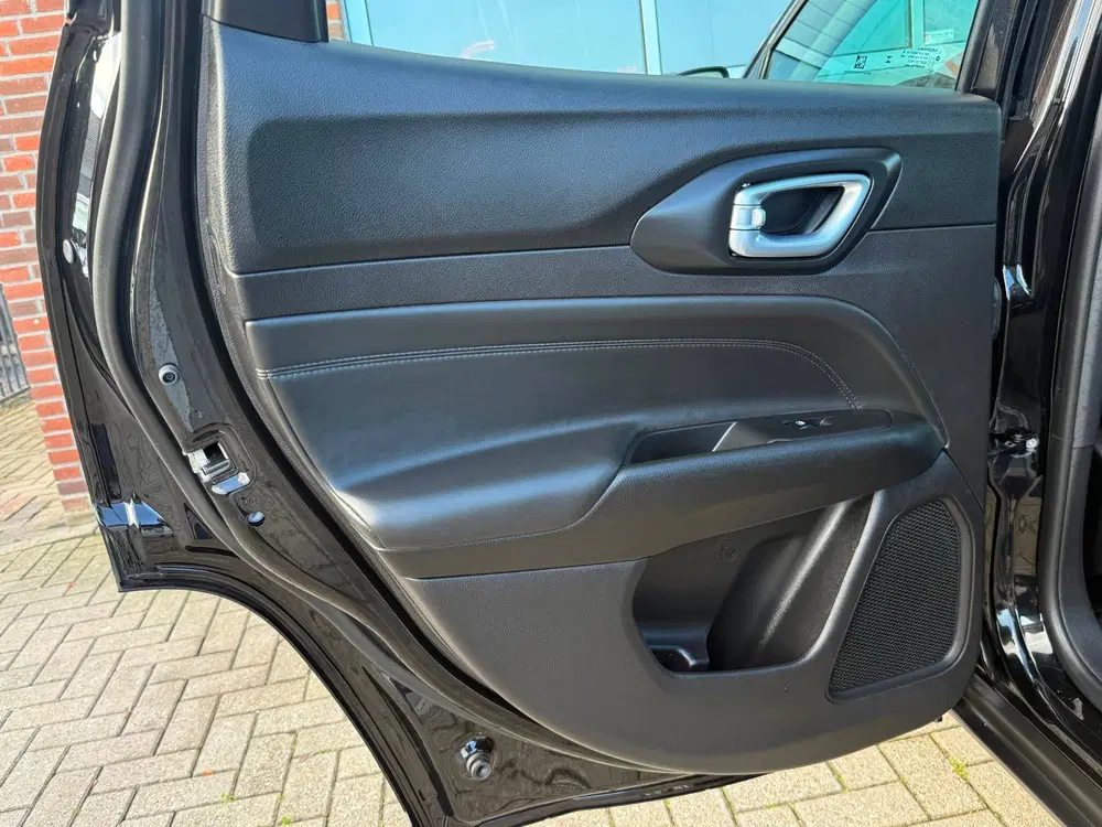 Jeep Compass 1.5 GSE T4 e-Hybrid Altitude Incl. Btw 1e uit 2024, foto 11