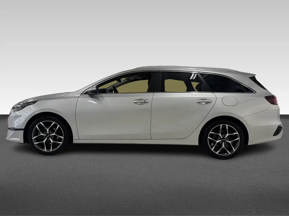 Kia Ceed 1.0 T-GDi ExecutiveLine uit 2024, foto 2
