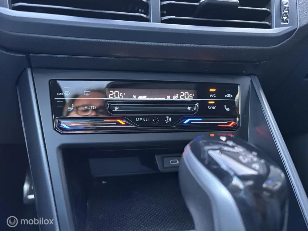 Volkswagen Polo 1.0 TSI R-Line 115 PK Panoschuifdak Naviga uit 2024, foto 14