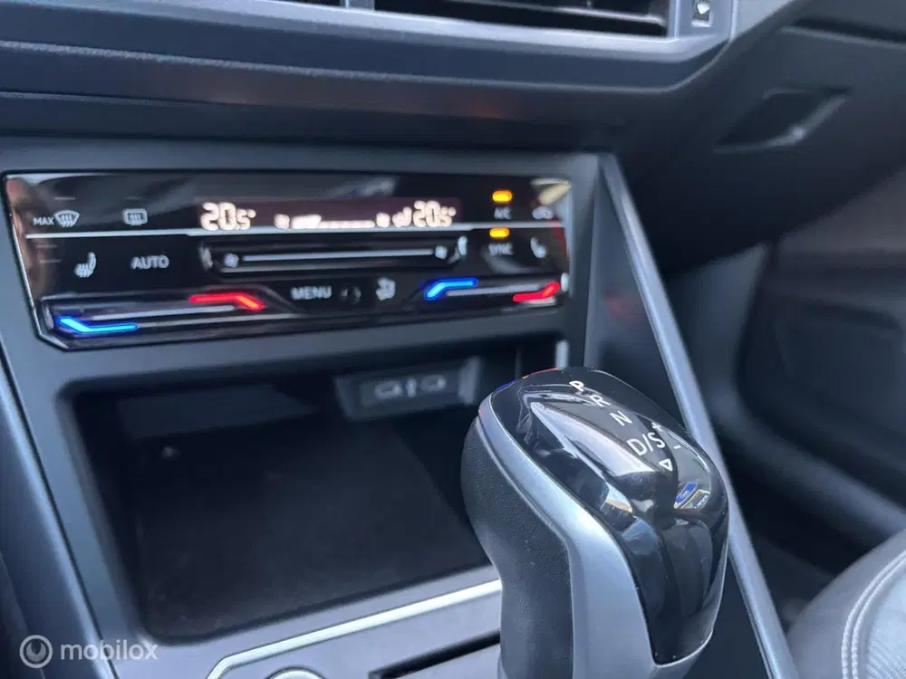 Volkswagen Polo 1.0 TSI R-Line 115 PK Panoschuifdak Naviga uit 2024, foto 15