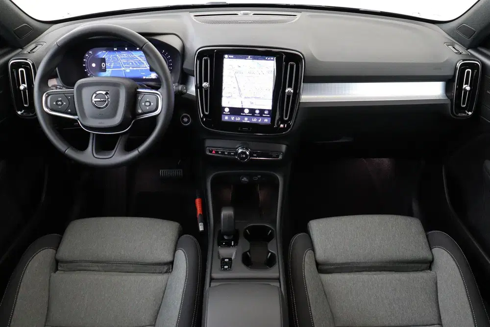 Volvo XC40 B3 (M-HYBRID) CORE BUSINESS EDITION -HARMA uit 2026, foto 4
