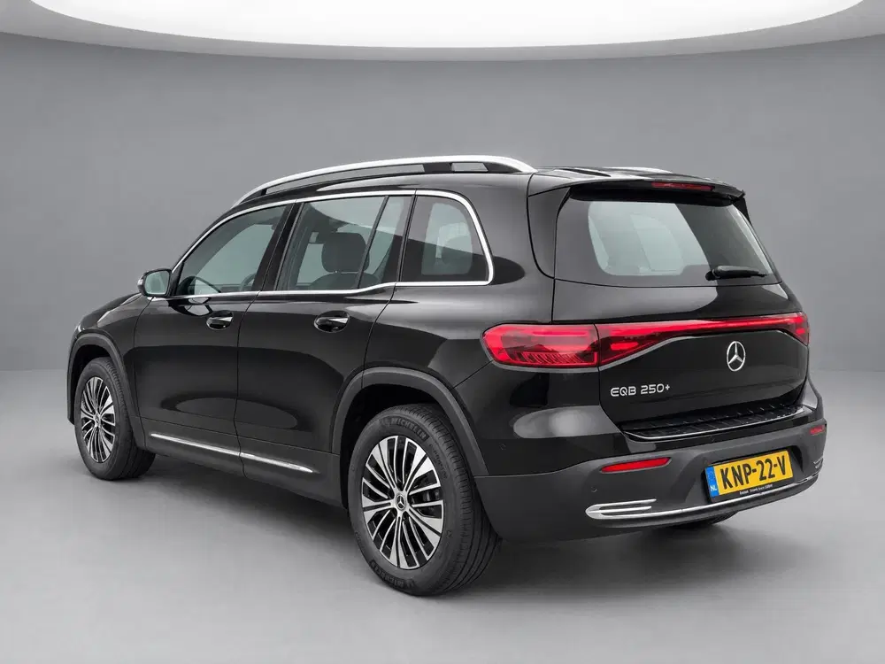 Mercedes-Benz EQB 250+ Business Solution Luxury uit 2026, foto 5
