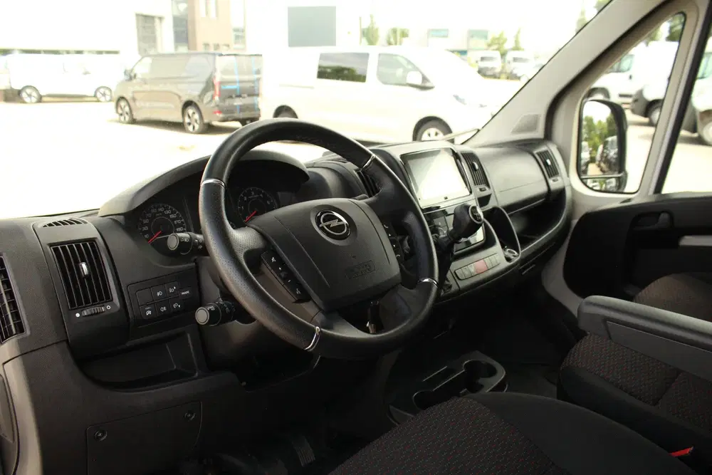 Opel Movano 140pk L3H2 Edition uit 2024, foto 12