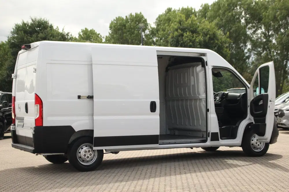 Opel Movano 140pk L3H2 Edition uit 2024, foto 5