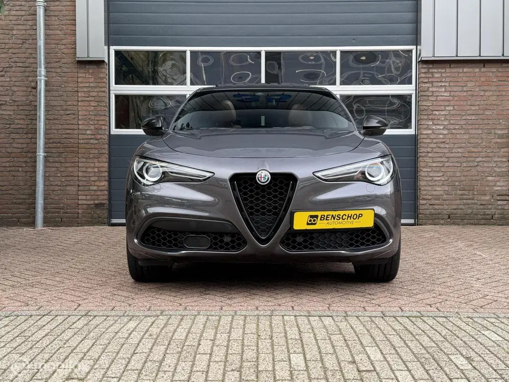 Alfa Romeo Stelvio 2.0 T AWD Veloce Panodak Leer Navi Carpla uit 2020, foto 8