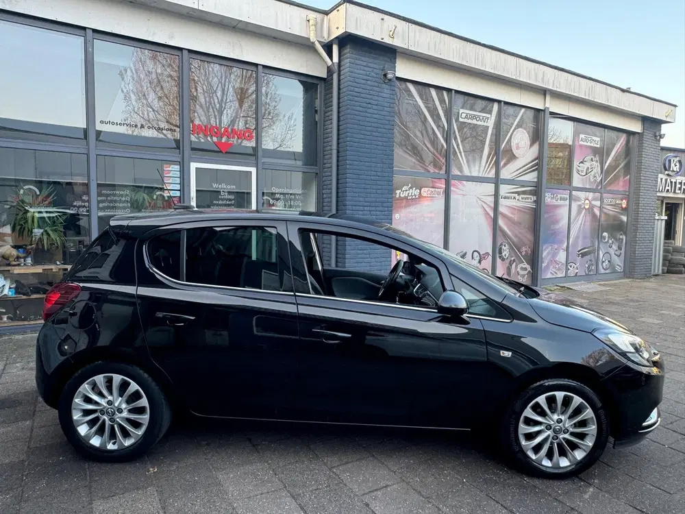 Opel Corsa 1.4 Online Edition uit 2019, foto 4