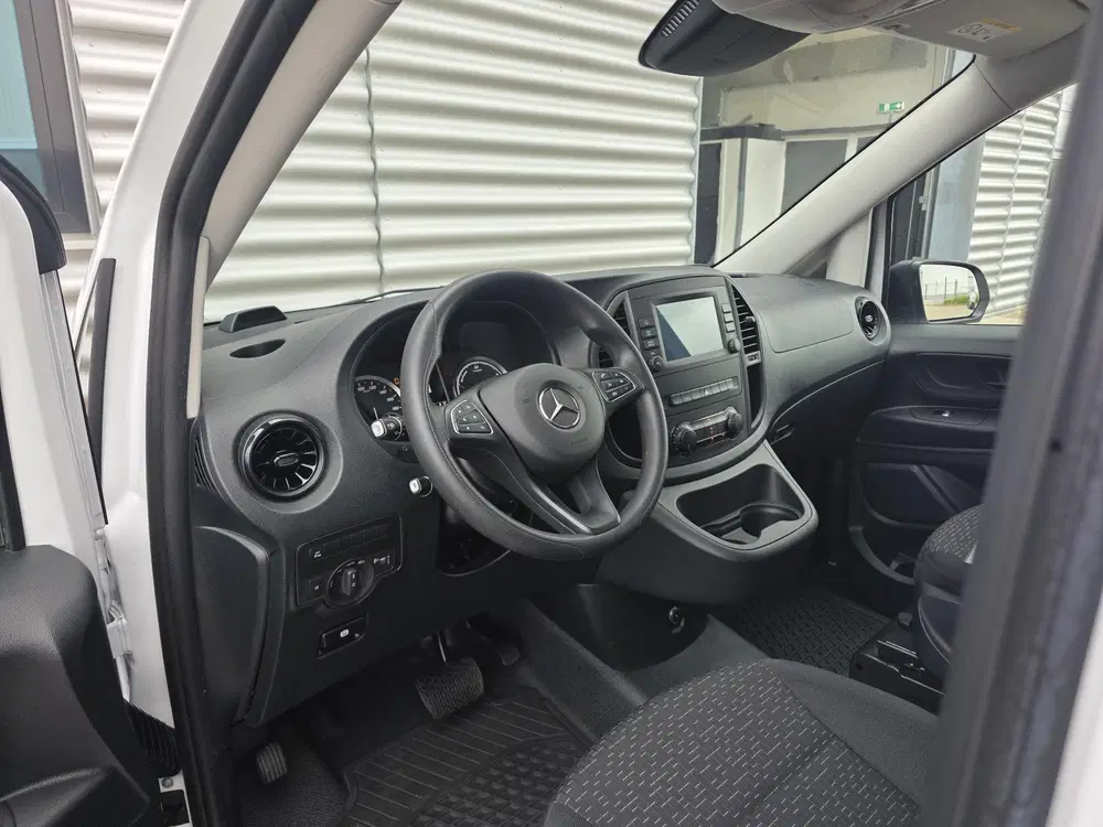 Mercedes-Benz Vito eVito 112 L3 60 kWh STOELVERWARMING uit 2024, foto 15